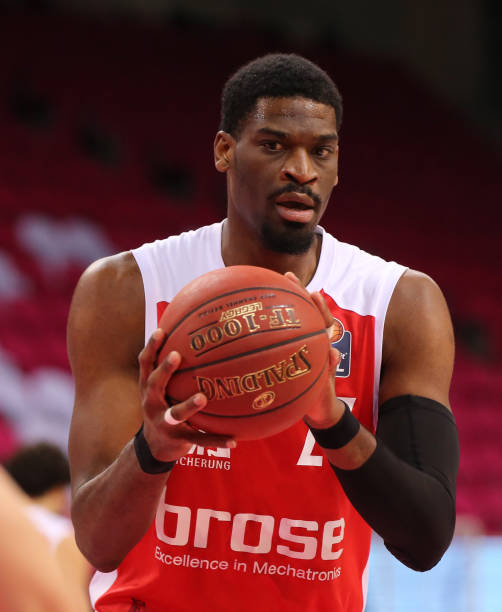 狼队并没有 狼队并没有