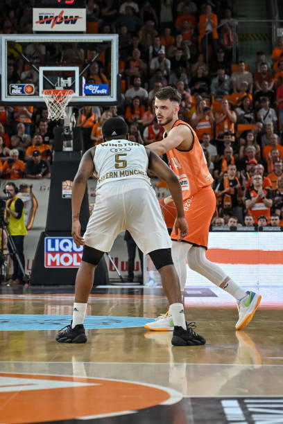 实现从头到 实现从头到